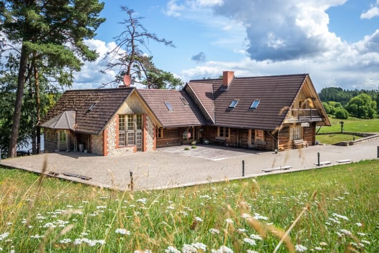 468403380_122125168166505918_9089522543494372540_n