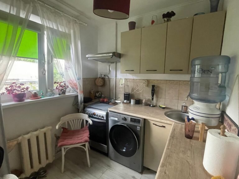 3db9f43f-e9c0-4042-b30e-7fe4228f73b8