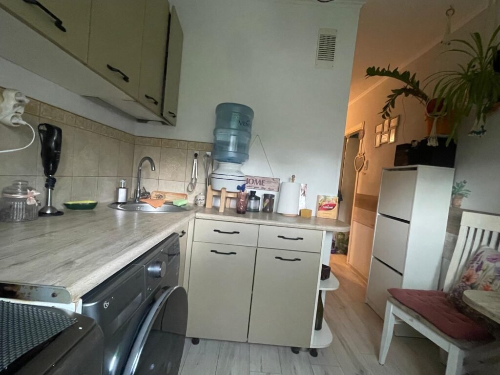 ad7a9afd-7c6e-4f32-abd1-8c413dcc9a2b