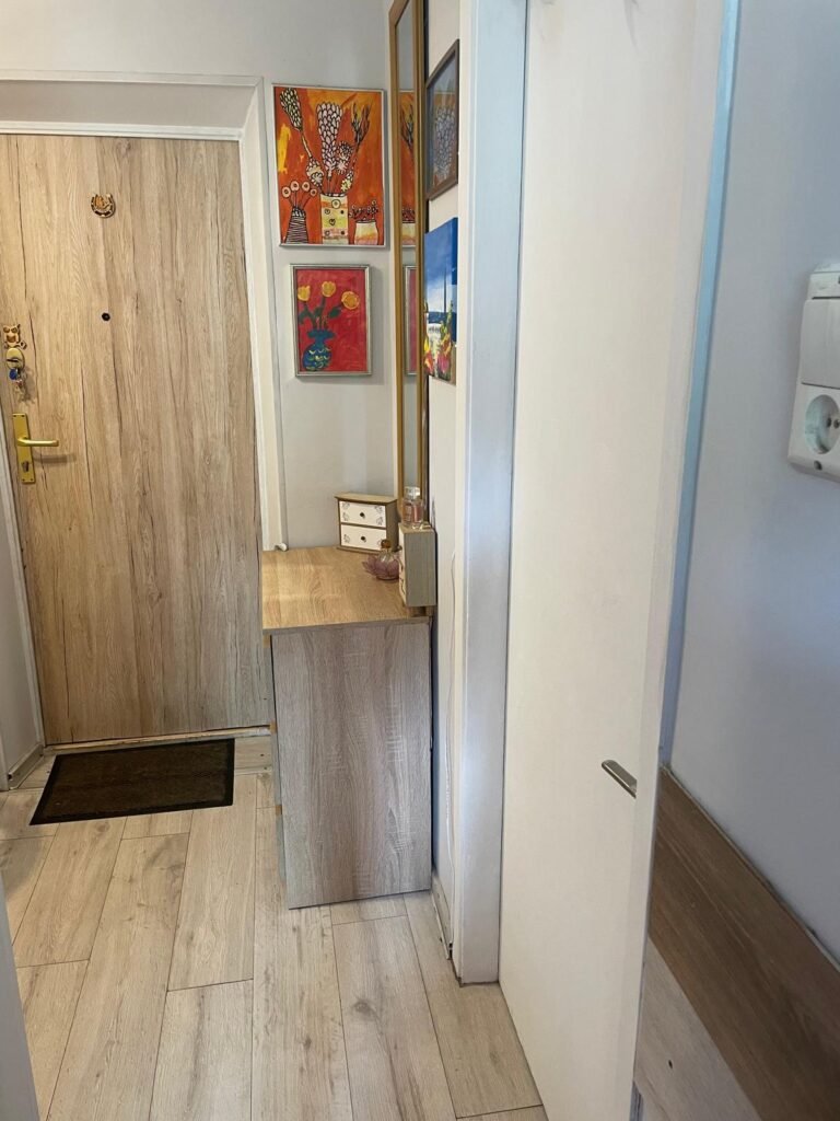 ba3b21c0-5b81-419a-8e25-617d9ec5b999