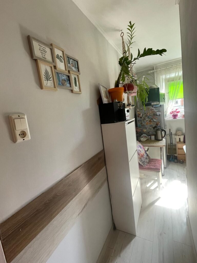 ea5e7156-2a38-4497-9a4d-5fe2f62f2d3e